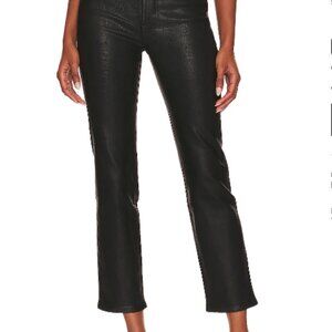 Good Legs Straight Crop